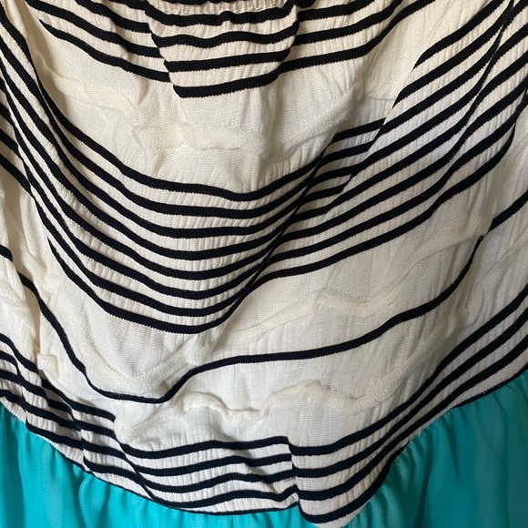 🎈NWT Strapless Blue Summer Dress - Picture 7 of 9